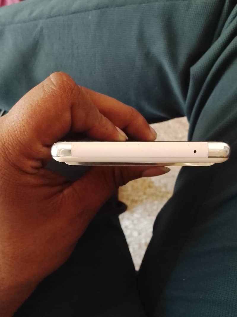 Google Pixel 6 Pro 4