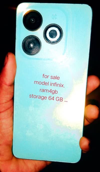 Infinix Hot 12
