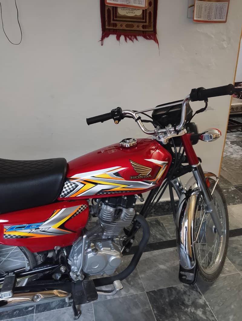 125 2025 Model 0