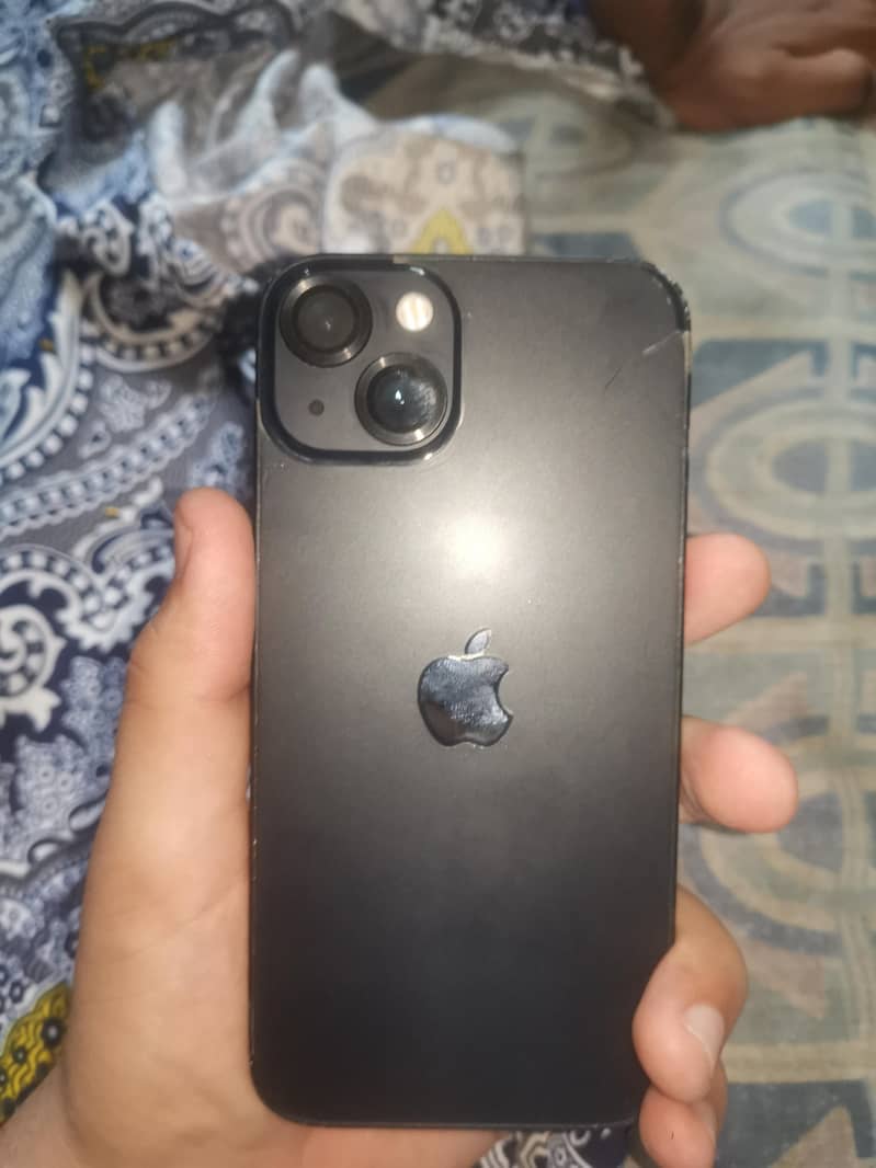 Apple iPhone 13 0