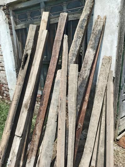 Wooden Scrap (Roof Bala)