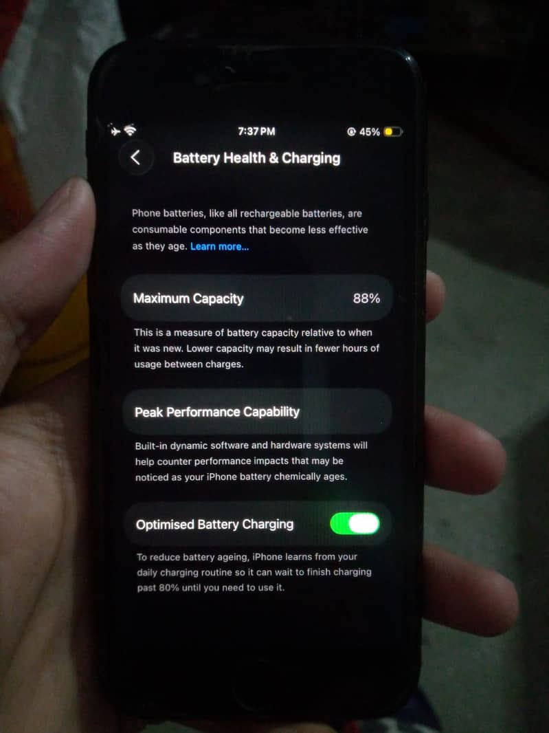 Apple iPhone SE 8