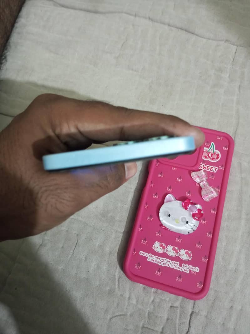 Realme Note 50 4