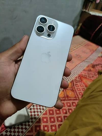 Apple iPhone 15 Pro Max JV