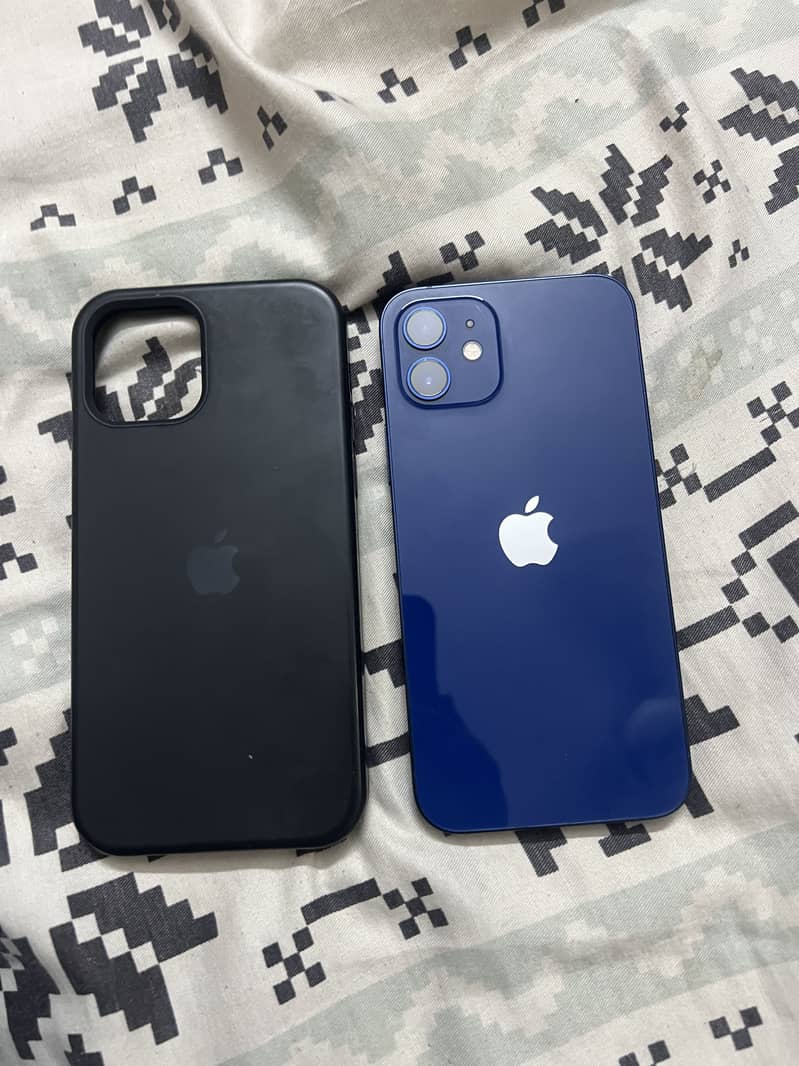 Apple iPhone 12 LLA MODEL 11