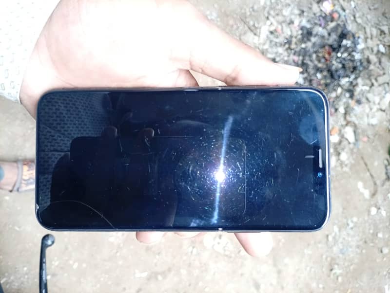 Apple iPhone X 6