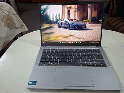 Dell Latitude 7450 | 14 inch Display | Core Ultra 7 | 16GB/256GB