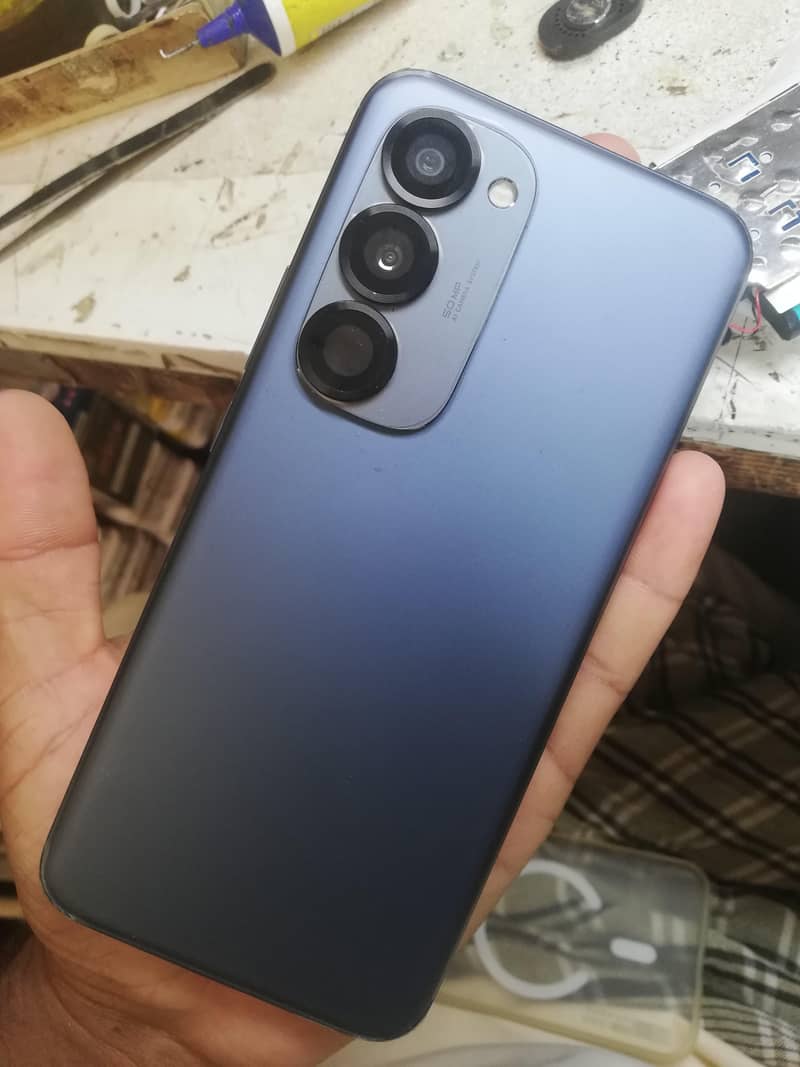 spark 40 pro + 1