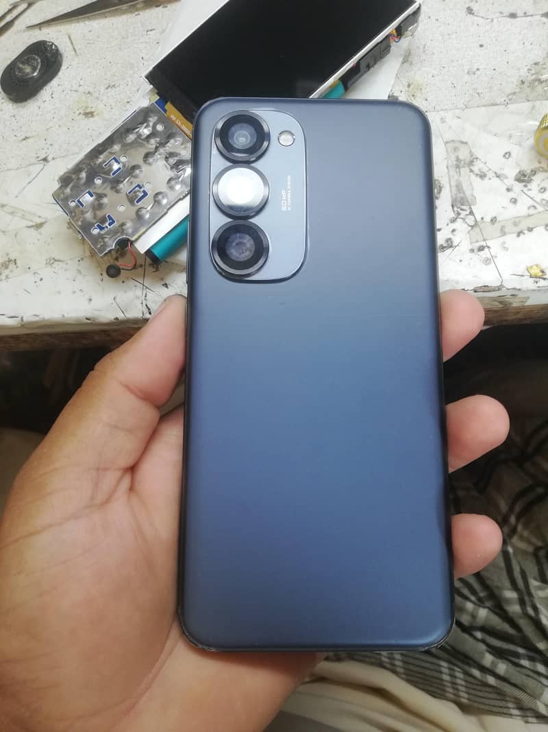 spark 40 pro + 2