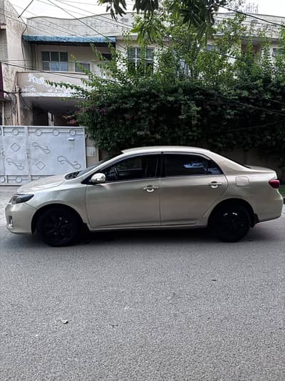 Toyota Corolla GLI 2010