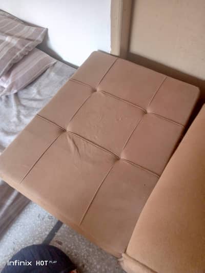 Plzz in urgent sale 2 months used