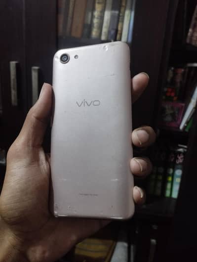 Vivo Y81s all ok,6/128. Only mobile