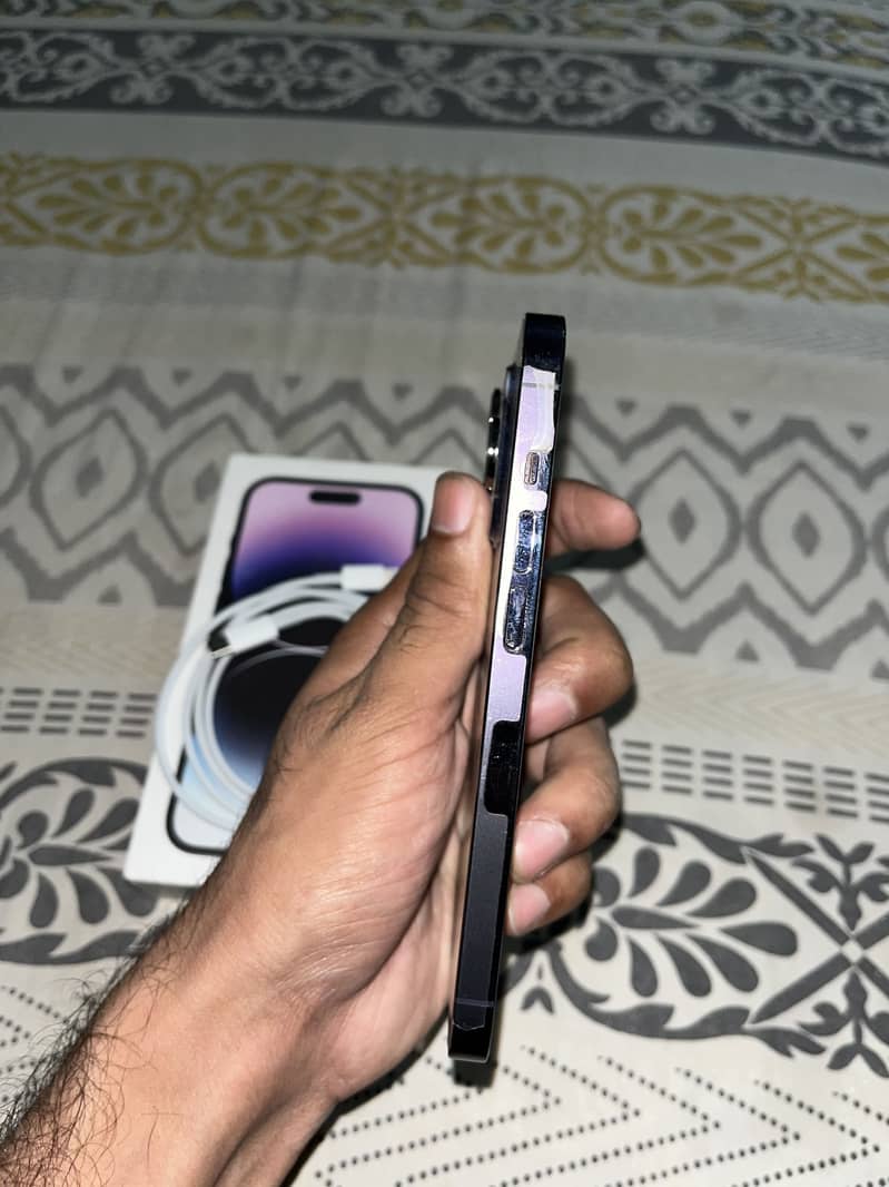 Apple iPhone 14 Pro 4