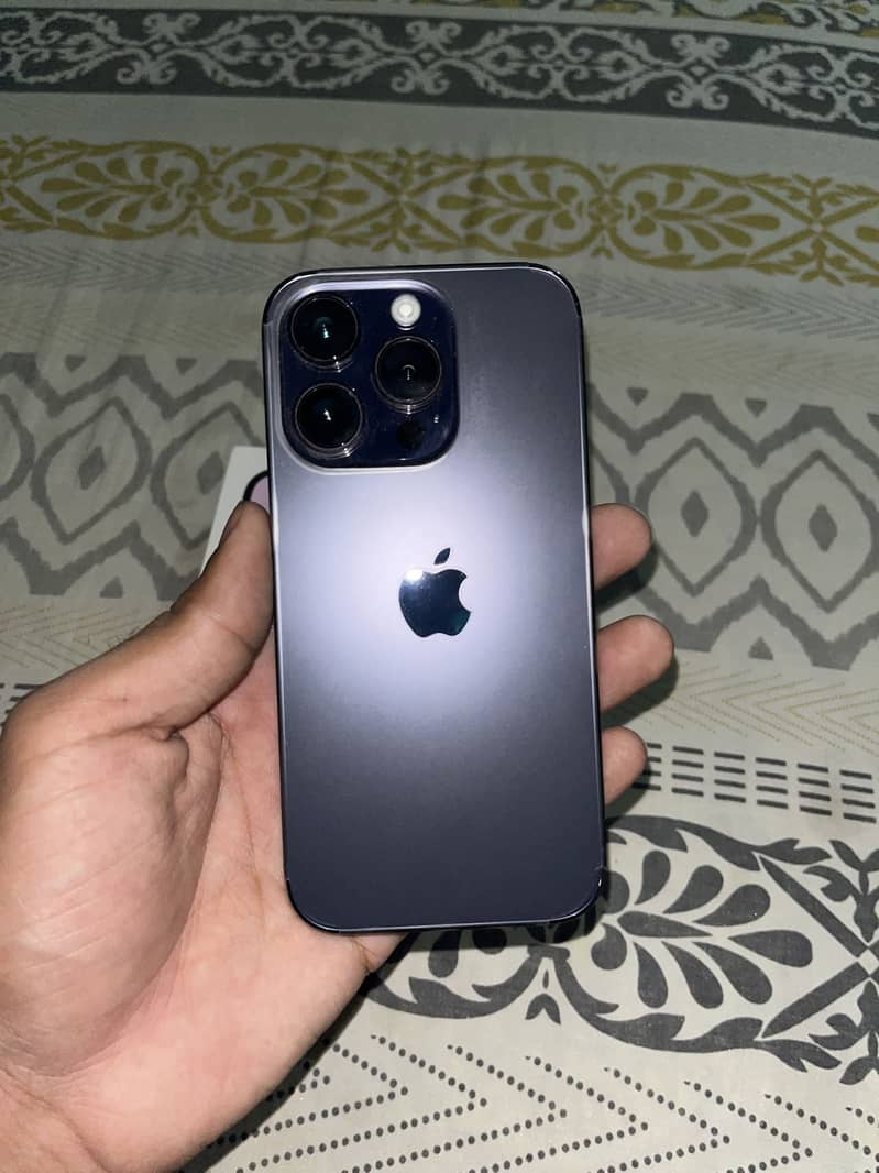 Apple iPhone 14 Pro 2