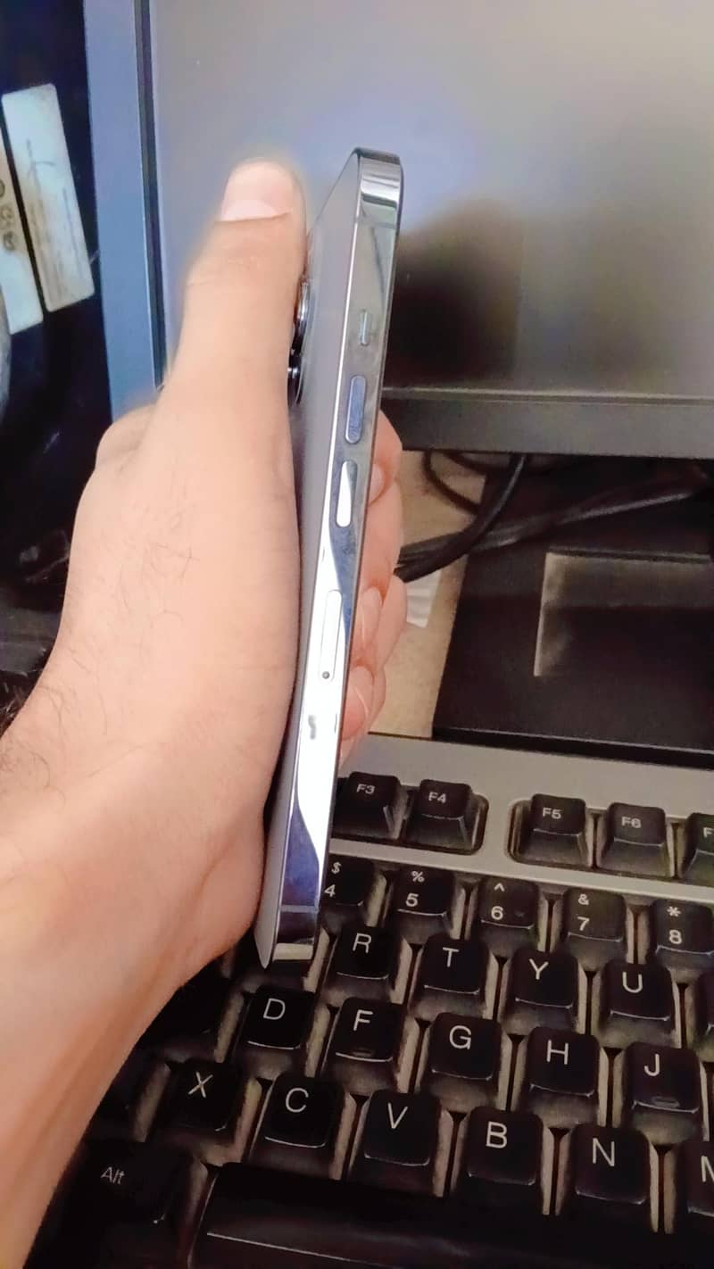 Apple iPhone 13 Pro 5