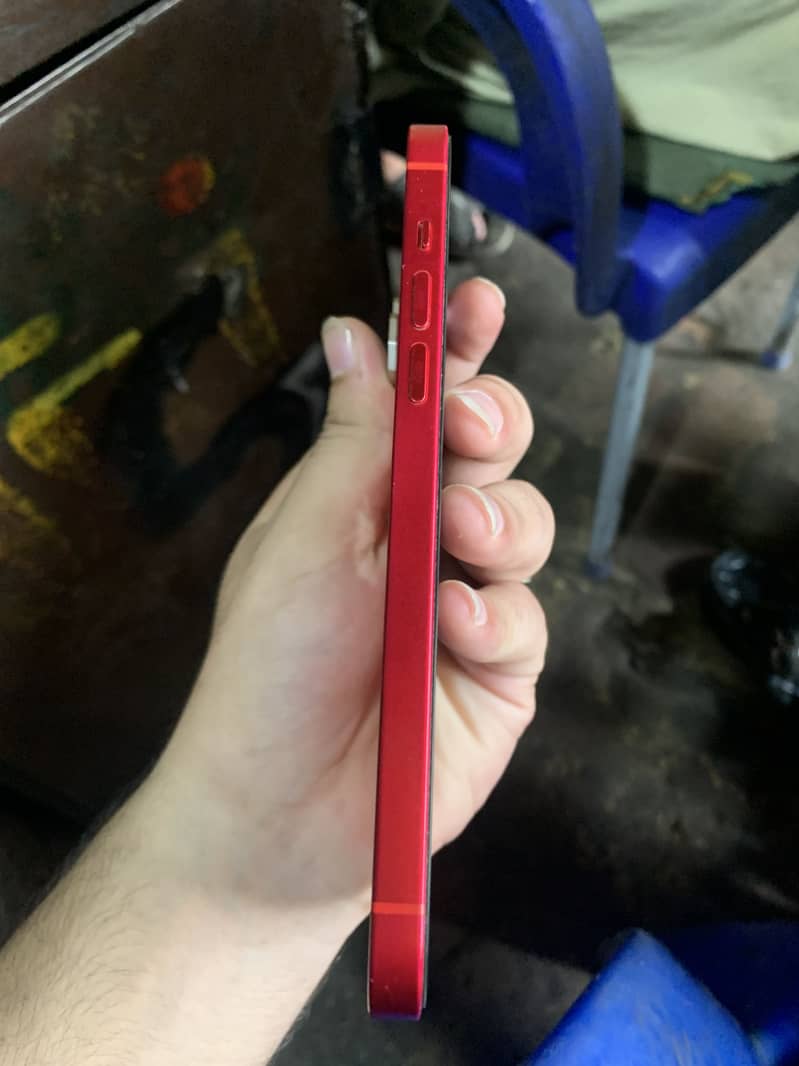 Apple iPhone 14 plus 3
