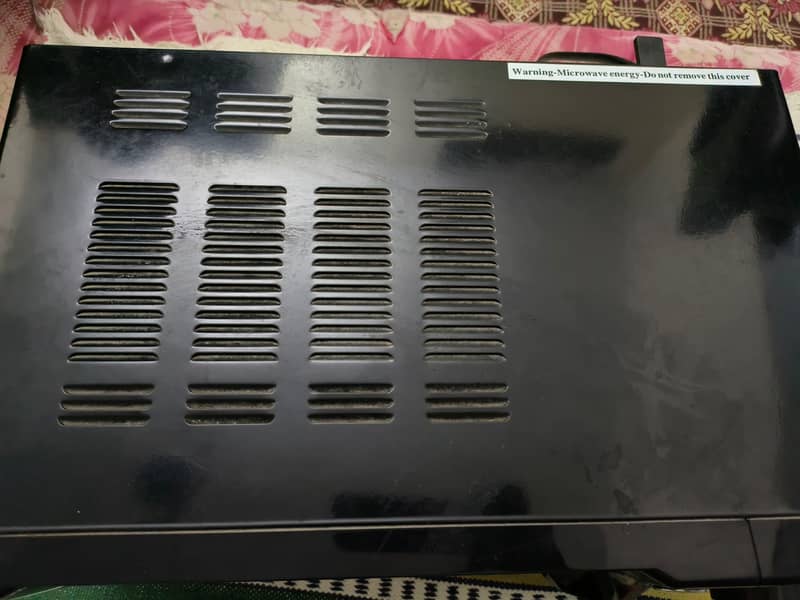 Dawlance Microwave 1