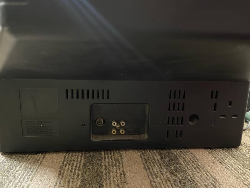 Sharp Television 21" 2