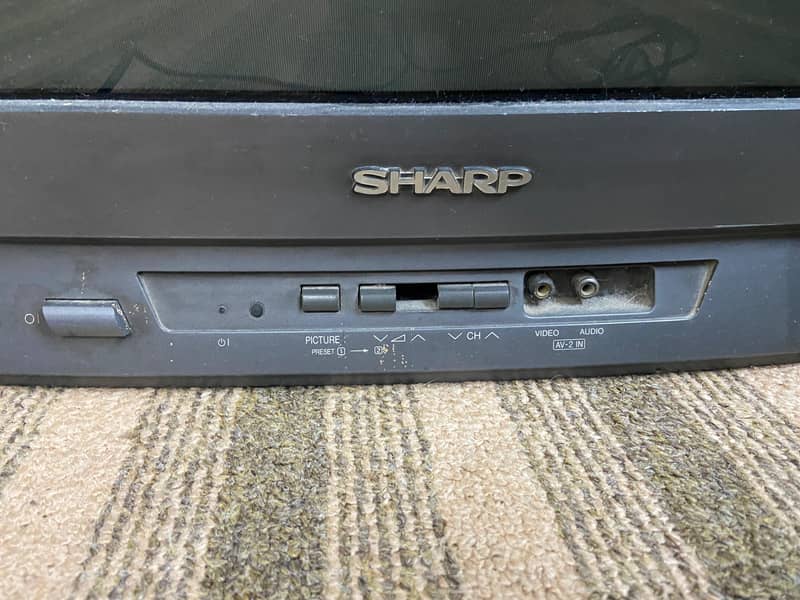 Sharp Television 21" 3