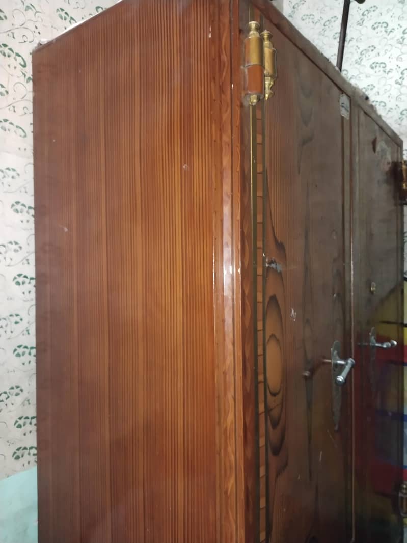 iron safe 0