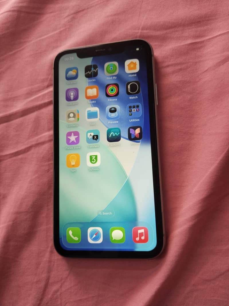 Apple iPhone 11 8