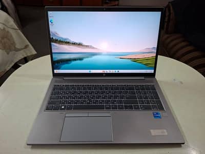 HP ZBook Firefly 15 G8 Mobile Workstation
