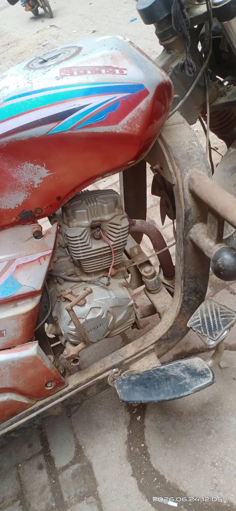 loader rickshaw 7