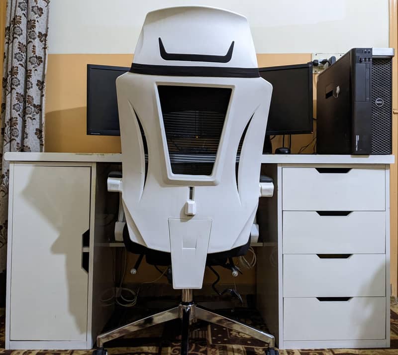 Computer table & chair 3