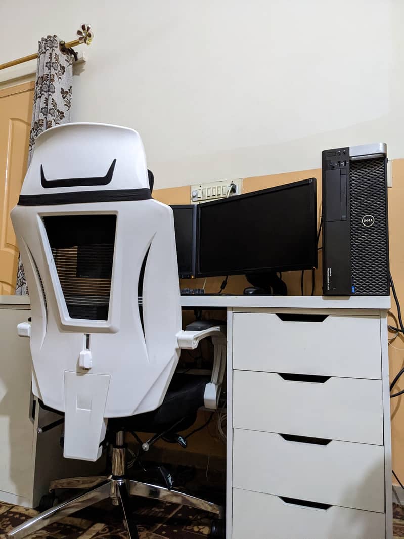 Computer table & chair 4