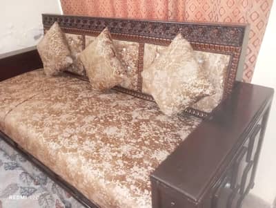 5 seater sofa set for sale, condition like new