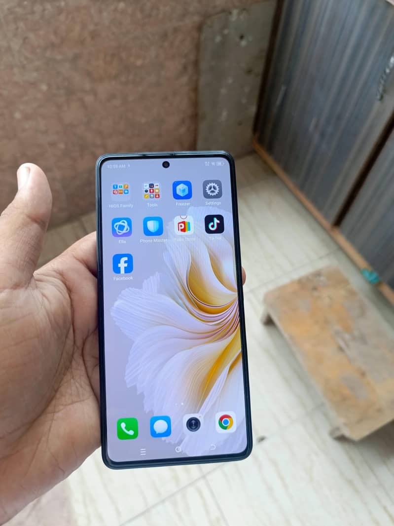 Tecno CAMON 20 Pro 2