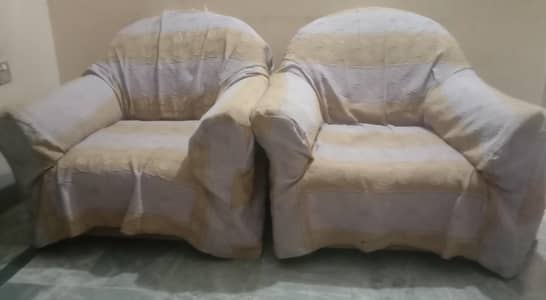 Sofa Set "1 Three Seater + 2 Single Seater"