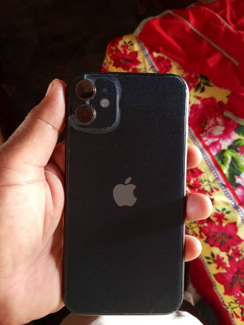 Apple iPhone 11 0