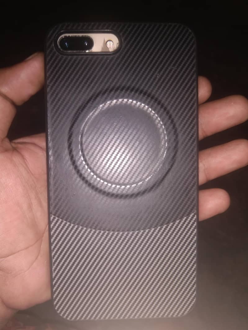 Apple iPhone 7 Plus 1