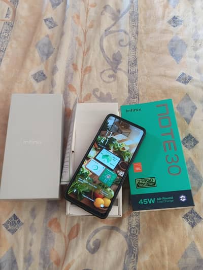 Infinix Note 30