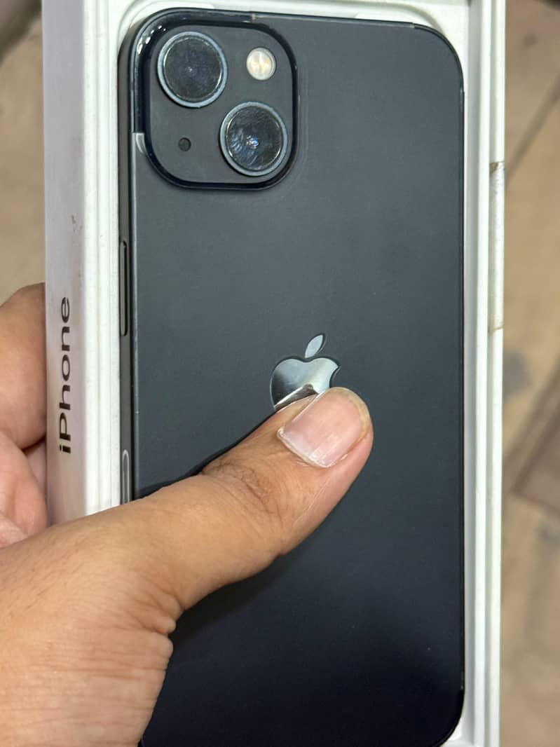 Apple iPhone 13 1