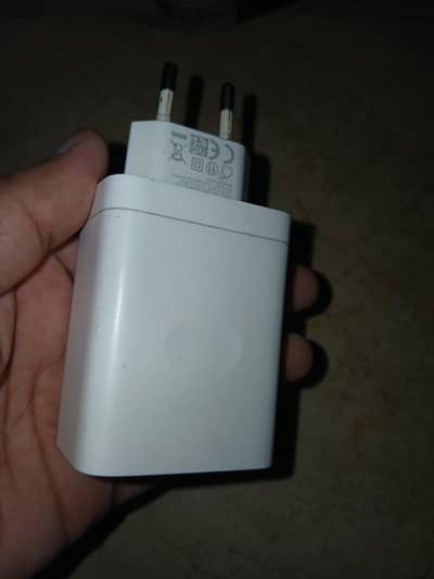 0ppo A76 0riginal charger please read full message olx