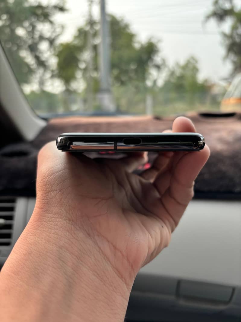 Google Pixel 8 Pro 3