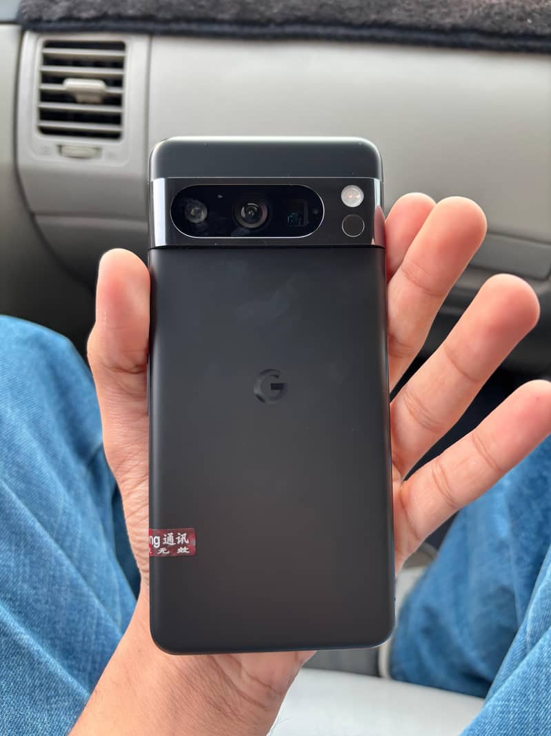 Google Pixel 8 Pro 4