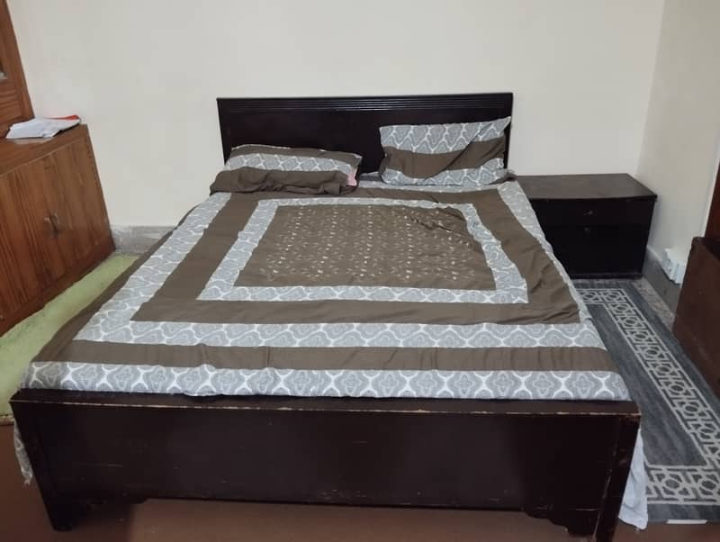 Queen size bed with side table  1