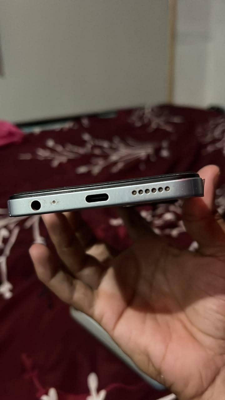 Tecno Spark 20 3
