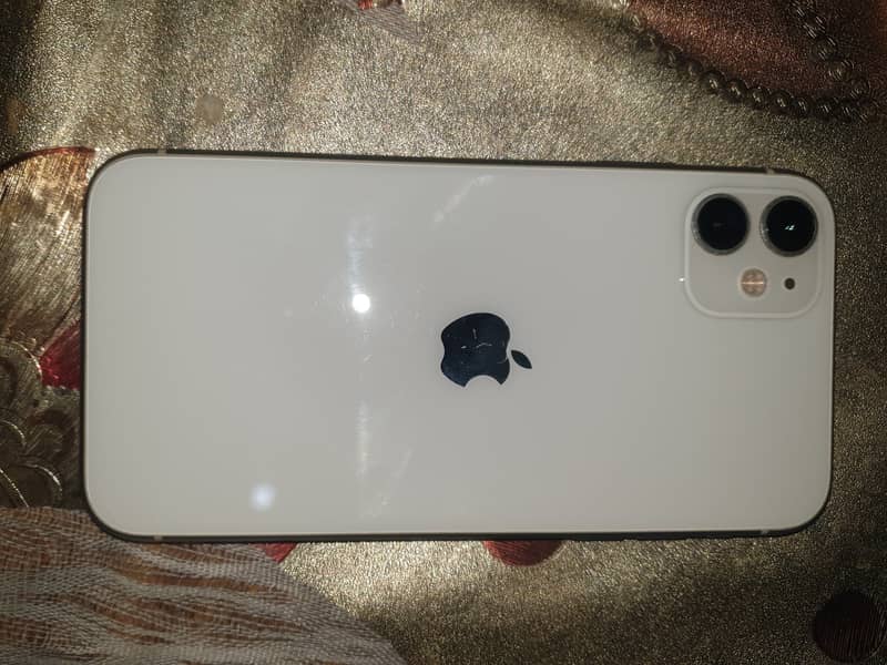 Apple iPhone 11 5