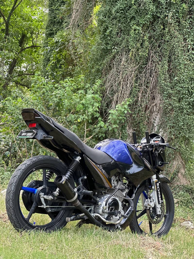 ybr 125 3