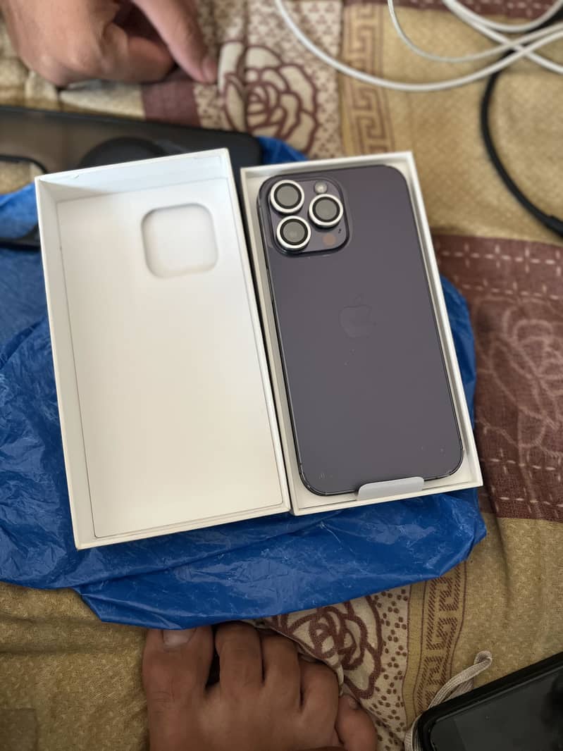 Apple iPhone 14 Pro Max 4