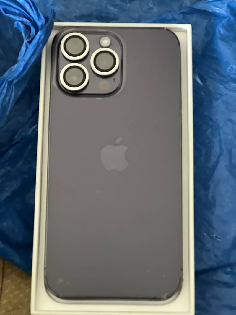 Apple iPhone 14 Pro Max 8