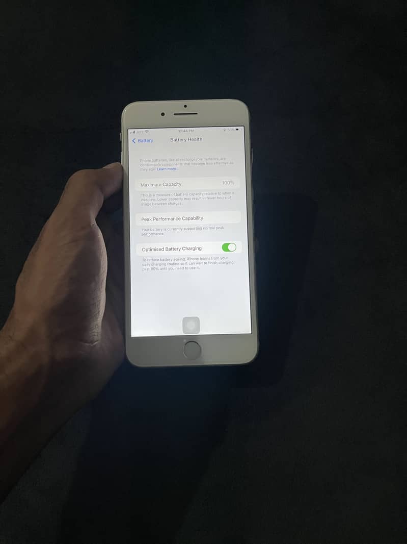 Apple iPhone 7 Plus 4