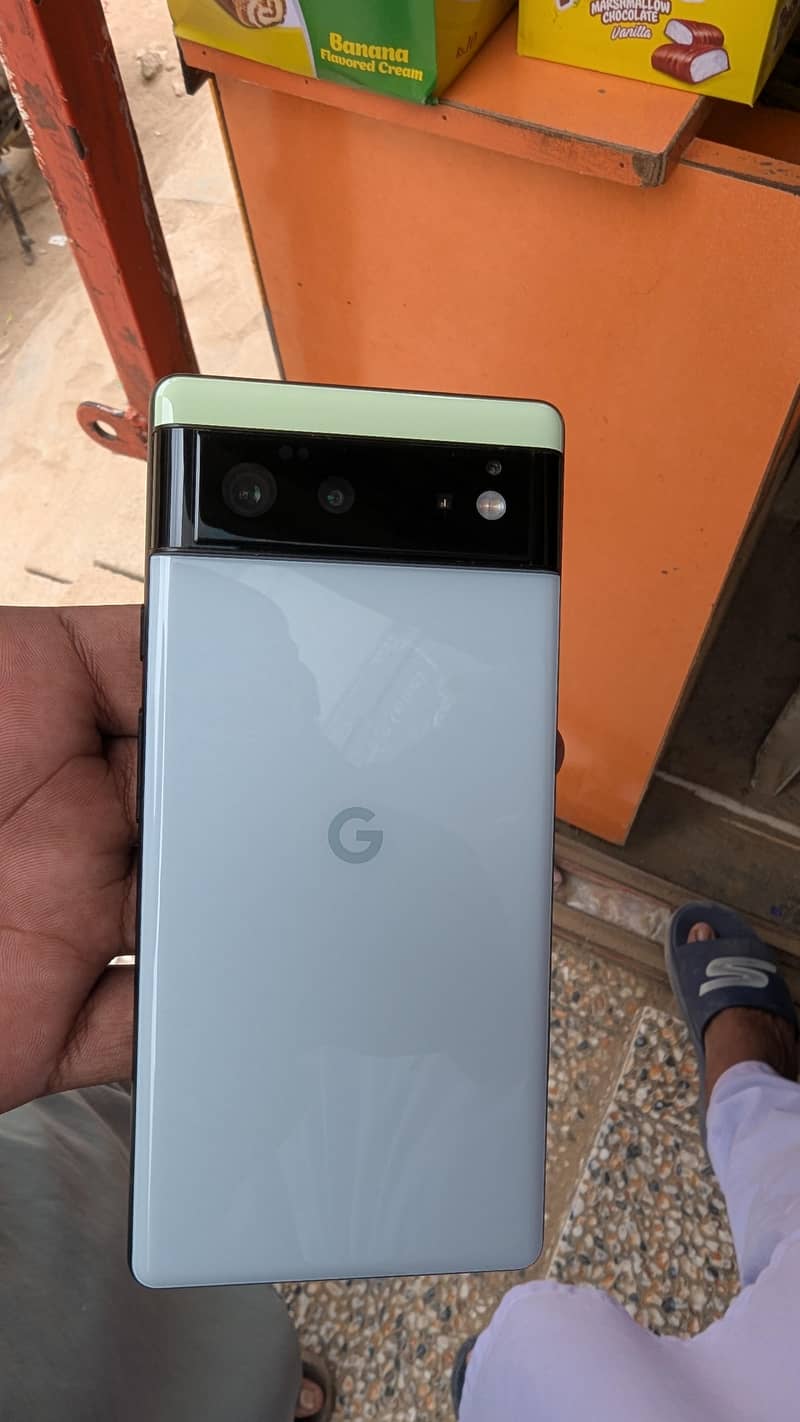 Google Pixel 6 8