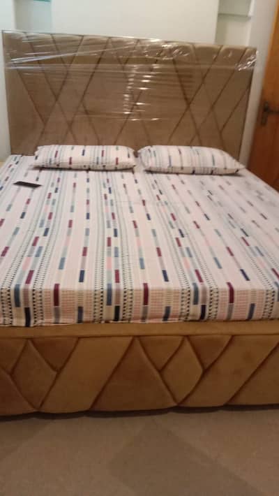 King size bed set
