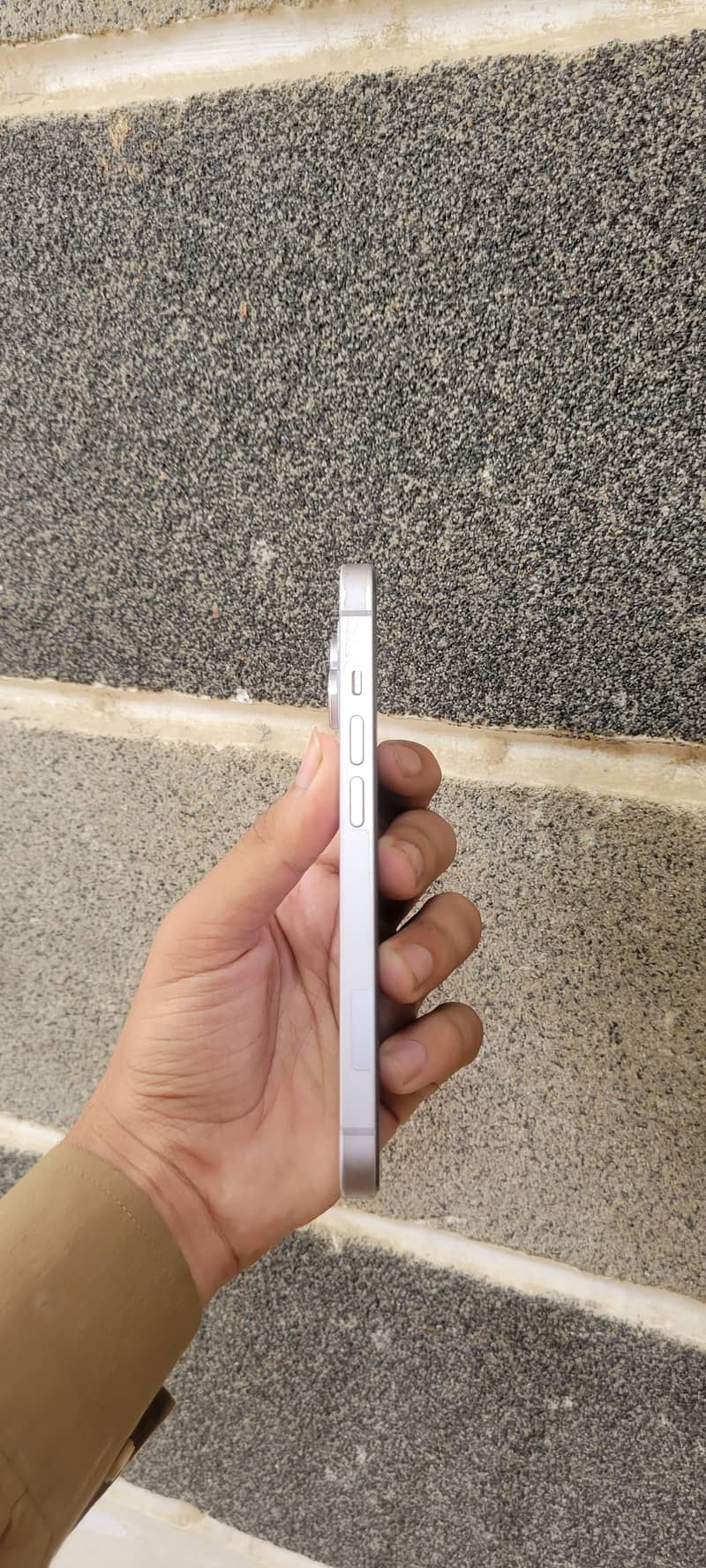 iPhone 14 2
