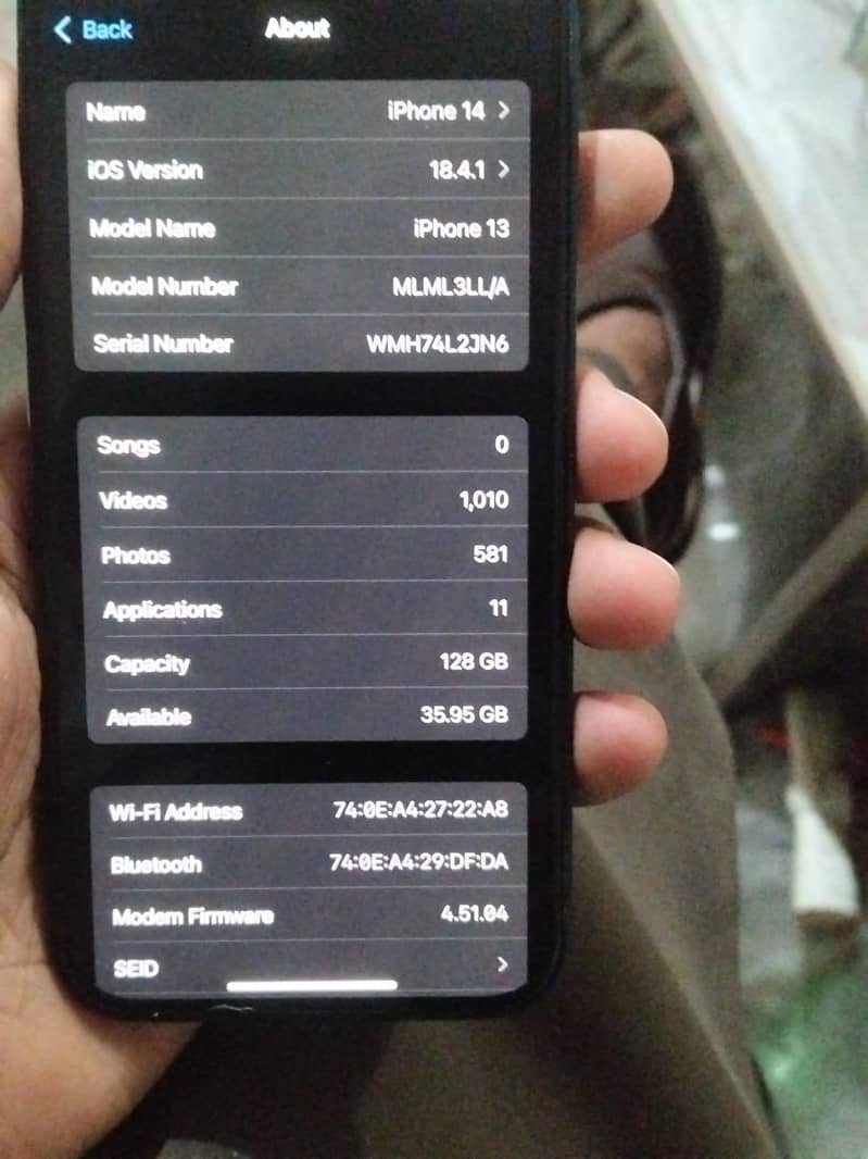 Apple iPhone 13 3